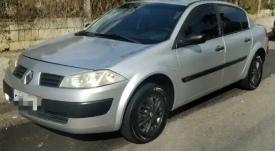 RENAULT MEGANE 1.6 EXPRESSION 16V FLEX 4P MANUAL