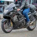SUZUKI HAYABUSA GSX1300RA SUZUKI HAYABUSA GSX1300RA