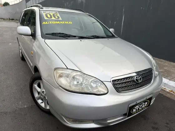 TOYOTA FIELDER 1.8 16V GASOLINA 4P AUTOMÁTICO TOYOTA FIELDER 1.8 16V GASOLINA 4P AUTOMÁTICO