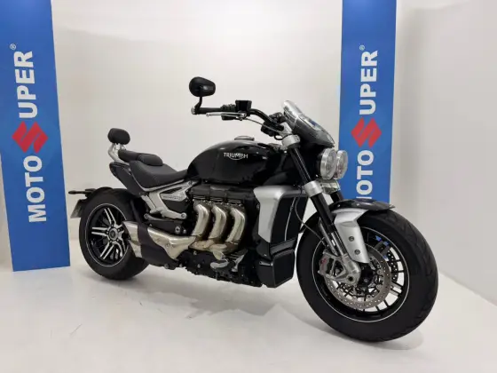 TRIUMPH ROCKET III GT 