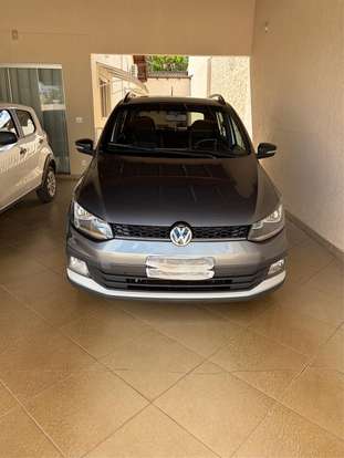 VOLKSWAGEN-FOX-2020
