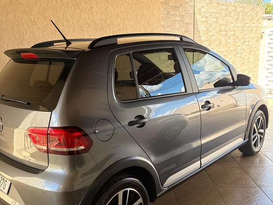 VOLKSWAGEN-FOX-1.6 MSI TOTAL FLEX XTREME 4P MANUAL VOLKSWAGEN-FOX-2020