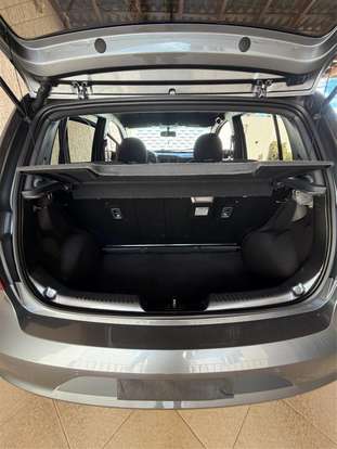 VOLKSWAGEN-FOX-1.6 MSI TOTAL FLEX XTREME 4P MANUAL VOLKSWAGEN-FOX-2020