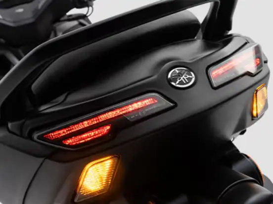 YAMAHA-NMAX CONNECTED 160 ABS YAMAHA-NMAX CONNECTED 160 ABS-2025
