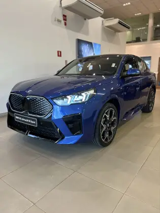 BMW iX2 64,8 KW ELÉTRICO XDRIVE30 M SPORT