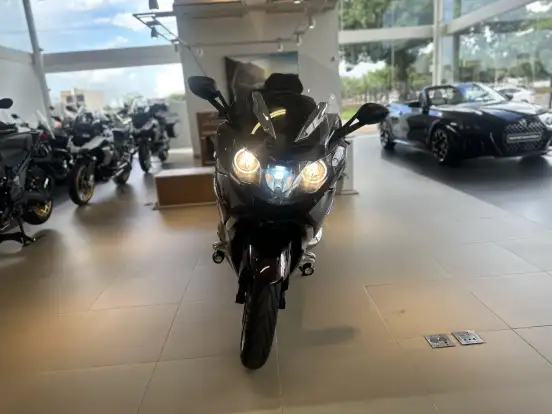 BMW-K 1600 GTL BMW-K 1600 GTL-2014