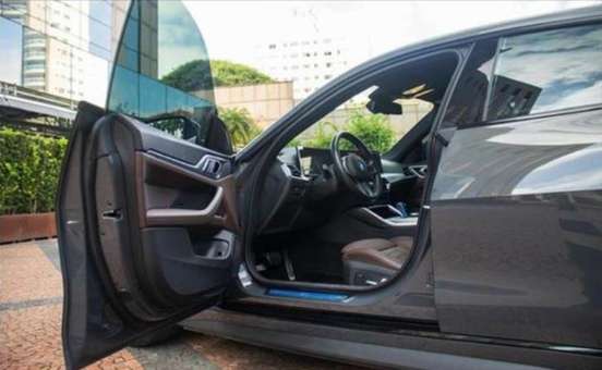 BMW-I4-2022