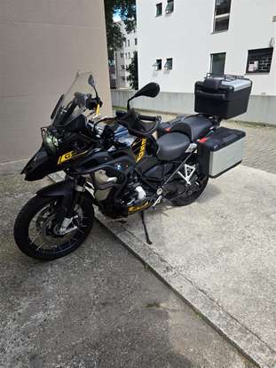 BMW-R 1250 GS PREMIUM 40 ANOS BMW-R 1250 GS PREMIUM 40 ANOS-2021
