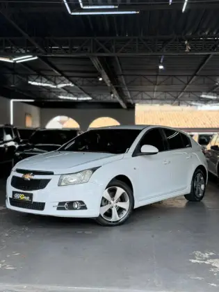 CHEVROLET CRUZE 1.8 LT SPORT6 16V FLEX 4P MANUAL