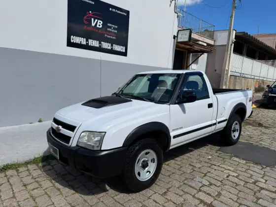 CHEVROLET S10 2.4 MPFI ADVANTAGE 4X2 CS 8V FLEX 2P MANUAL