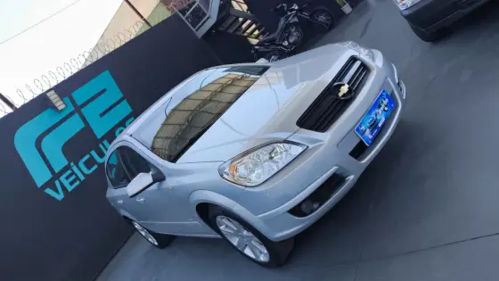 CHEVROLET VECTRA 2.0 MPFI ELEGANCE 8V FLEX 4P MANUAL
