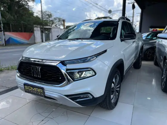 FIAT TORO 2.0 16V TURBO DIESEL VOLCANO 4WD AT9 FIAT TORO 2.0 16V TURBO DIESEL VOLCANO 4WD AT9
