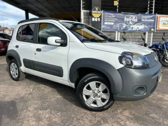 FIAT UNO 1.0 EVO WAY 8V FLEX 4P MANUAL FIAT UNO 1.0 EVO WAY 8V FLEX 4P MANUAL