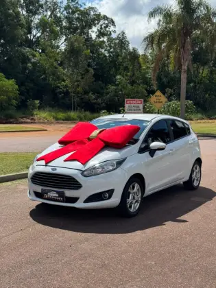 FORD FIESTA 1.6 SEL HATCH 16V FLEX 4P MANUAL FORD FIESTA 1.6 SEL HATCH 16V FLEX 4P MANUAL