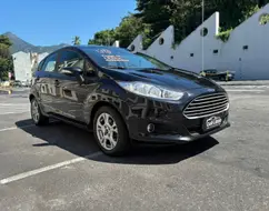 FORD FIESTA 1.6 SE HATCH 16V FLEX 4P POWERSHIFT FORD FIESTA 1.6 SE HATCH 16V FLEX 4P POWERSHIFT