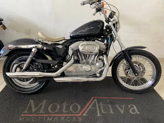 HARLEY-DAVIDSON SPORTSTER XL 883 HARLEY-DAVIDSON SPORTSTER XL 883