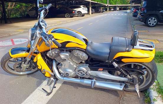 HARLEY-DAVIDSON-V-ROD 10TH ANNIVERSARY EDITION-2012