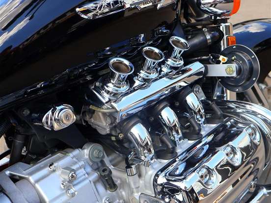 HONDA-VALKYRIE HONDA-VALKYRIE-2000