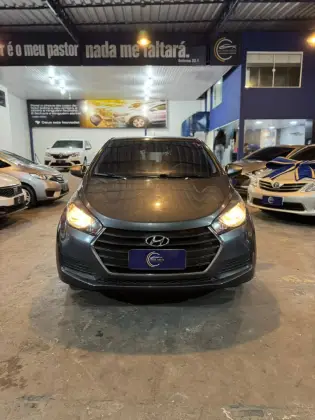 HYUNDAI HB20 1.0 COMFORT PLUS 12V FLEX 4P MANUAL HYUNDAI HB20 1.0 COMFORT PLUS 12V FLEX 4P MANUAL