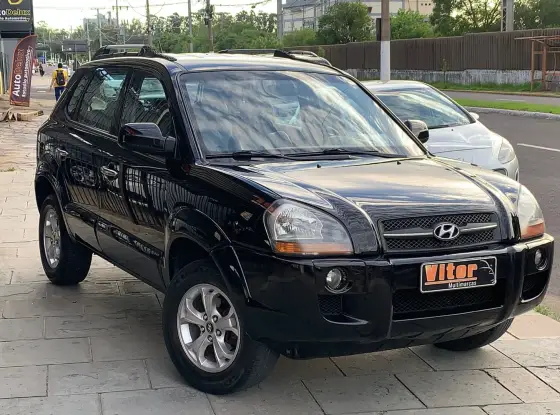 HYUNDAI TUCSON 2.0 MPFI GL 16V 142CV 2WD GASOLINA 4P AUTOMÁTICO HYUNDAI TUCSON 2.0 MPFI GL 16V 142CV 2WD GASOLINA 4P AUTOMÁTICO