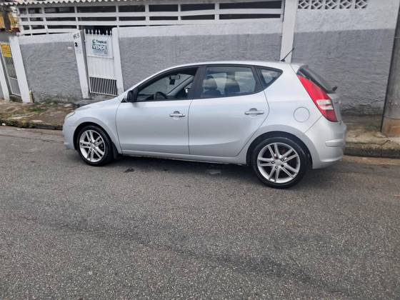 HYUNDAI I30 2.0 MPFI GLS 16V GASOLINA 4P AUTOMÁTICO