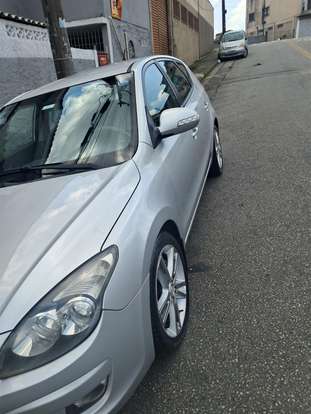 HYUNDAI-I30-2010