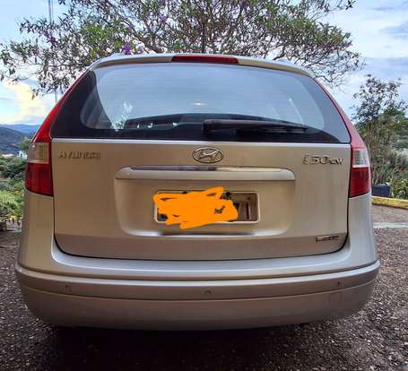 HYUNDAI-I30-2011
