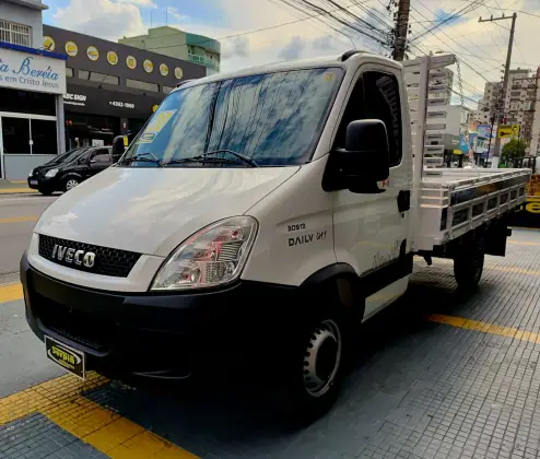 IVECO DAILY 2.3  HPI DIESEL 30S13 CHASSI MANUAL