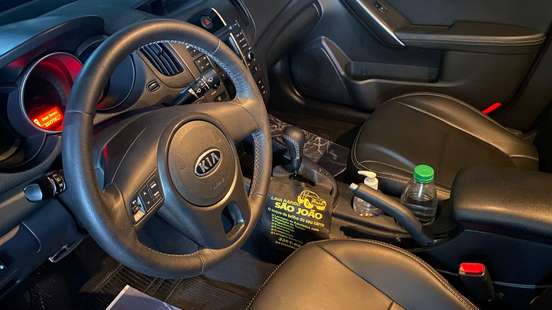 KIA-CERATO-2010