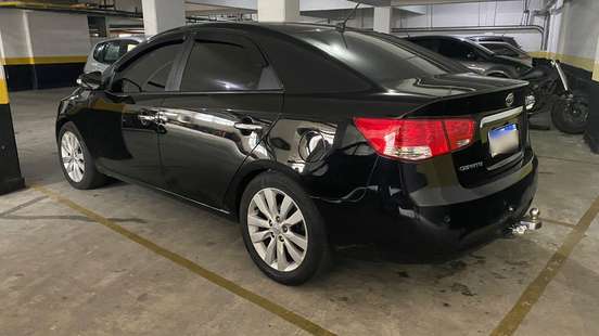 KIA-CERATO-2010