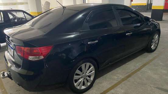 KIA-CERATO-2010