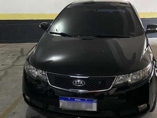 KIA-CERATO-1.6 EX SEDAN 16V GASOLINA 4P AUTOMÁTICO KIA-CERATO-2010