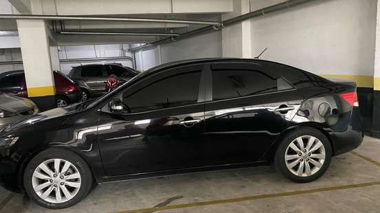 KIA-CERATO-2010