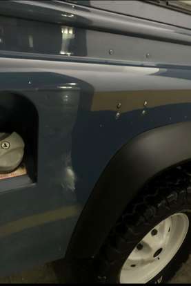 LAND ROVER-DEFENDER-1993
