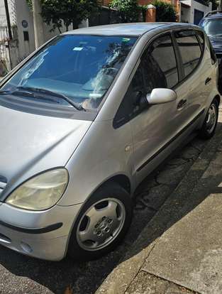 MERCEDES-BENZ-CLASSE A-1.9 190 ELEGANCE GASOLINA 4P AUTOMÁTICO MERCEDES-BENZ-CLASSE A-2001