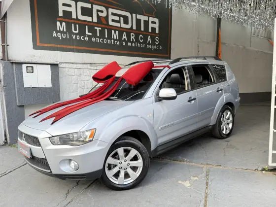 MITSUBISHI OUTLANDER 2.0 16V GASOLINA 4P AUTOMÁTICO MITSUBISHI OUTLANDER 2.0 16V GASOLINA 4P AUTOMÁTICO