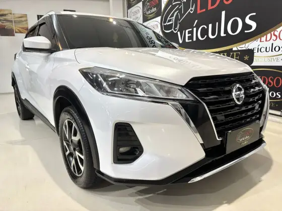 NISSAN KICKS 1.6 16V FLEXSTART SENSE XTRONIC NISSAN KICKS 1.6 16V FLEXSTART SENSE XTRONIC