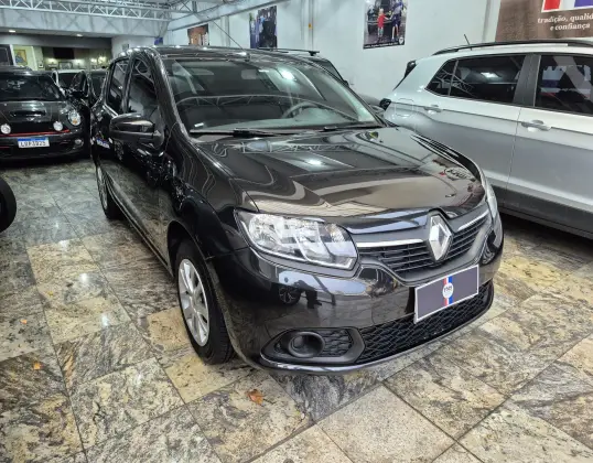 RENAULT SANDERO 1.6 16V SCE FLEX EXPRESSION MANUAL RENAULT SANDERO 1.6 16V SCE FLEX EXPRESSION MANUAL