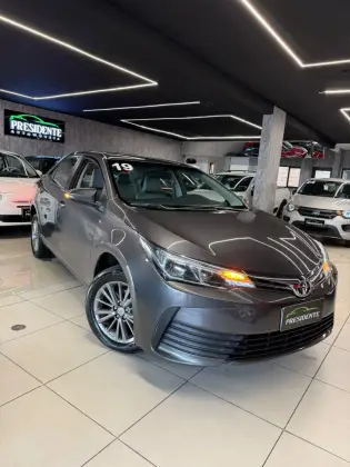 TOYOTA COROLLA 1.8 GLI UPPER 16V FLEX 4P AUTOMÁTICO