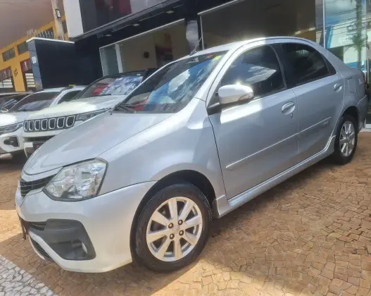 TOYOTA ETIOS 1.5 XLS SEDAN 16V FLEX 4P AUTOMÁTICO