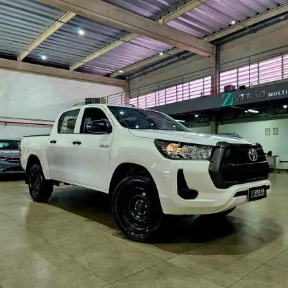 TOYOTA HILUX 2.8 D-4D TURBO DIESEL CD POWER PACK 4X4 AUTOMÁTICO TOYOTA HILUX 2.8 D-4D TURBO DIESEL CD POWER PACK 4X4 AUTOMÁTICO