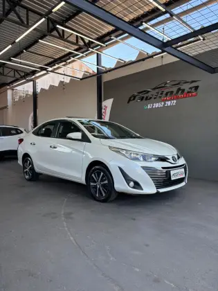 TOYOTA YARIS 1.5 16V FLEX SEDAN XLS MULTIDRIVE TOYOTA YARIS 1.5 16V FLEX SEDAN XLS MULTIDRIVE