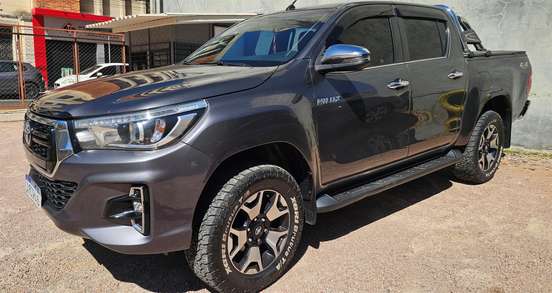 TOYOTA-HILUX-2.8 SRX 4X4 CD 16V DIESEL 4P AUTOMÁTICO TOYOTA-HILUX-2019