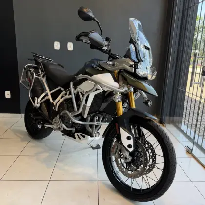 TRIUMPH TIGER 900 RALLY PRO 