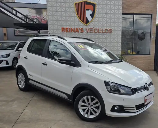 VOLKSWAGEN FOX 1.0 MPI TRACK 12V FLEX 4P MANUAL