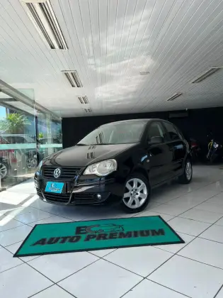 VOLKSWAGEN POLO SEDAN 1.6 MI COMFORTLINE 8V FLEX 4P MANUAL VOLKSWAGEN POLO SEDAN 1.6 MI COMFORTLINE 8V FLEX 4P MANUAL