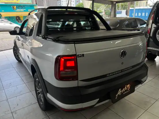 VOLKSWAGEN-SAVEIRO-2018