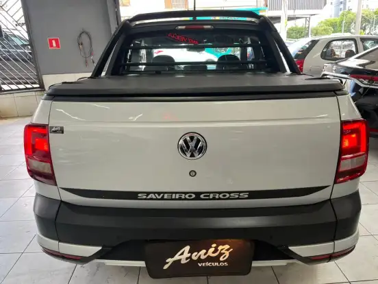 VOLKSWAGEN-SAVEIRO-2018