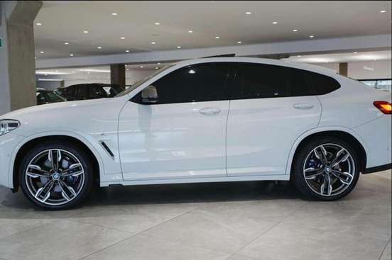 BMW-X4-2020
