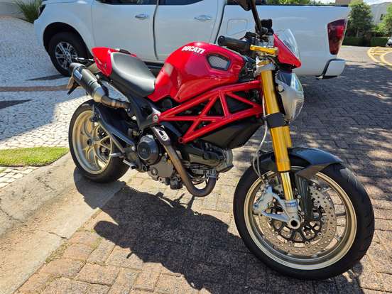 DUCATI-MONSTER 1100 S DUCATI-MONSTER 1100 S-2011